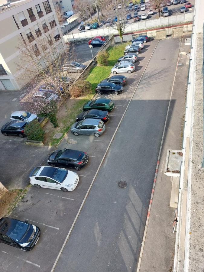 3 Chambres Netflix Inclus Troyes Exterior photo